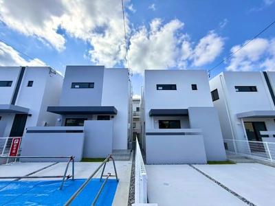 New 4LDK House in Kadena Town, Okinawa - 2025 Build — Image 1, Kadena, Okinawa