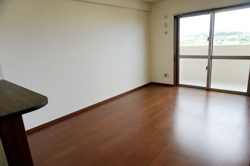 La Casa Felice 2LDK Apartment for Rent in Tomigusuku, Okinawa - Thumbnail 4