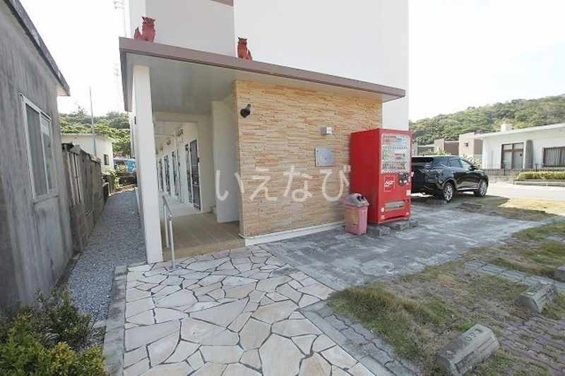 1K Apartment for Rent in Nanjo City, Okinawa - Thumbnail 2