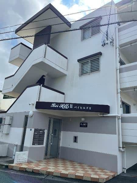 2DK Ocean View Apartment for Rent in Ginowan, Okinawa - Thumbnail 4