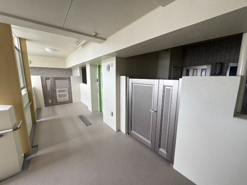 Comfort Suite Stage Nishimachi 2LDK Apartment with Sea View in Naha - Thumbnail 2