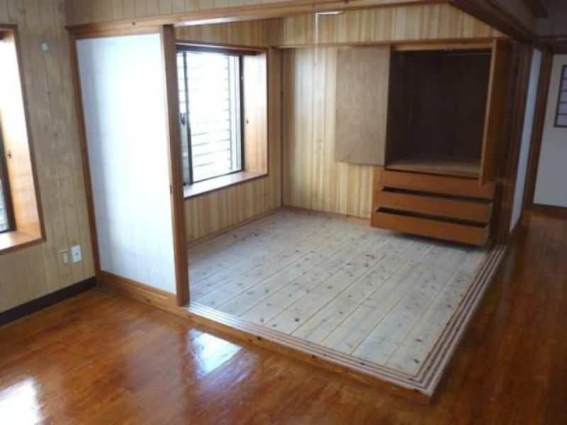 3LDK Apartment for Rent in Koroku, Naha - Spacious Layout - Thumbnail 4