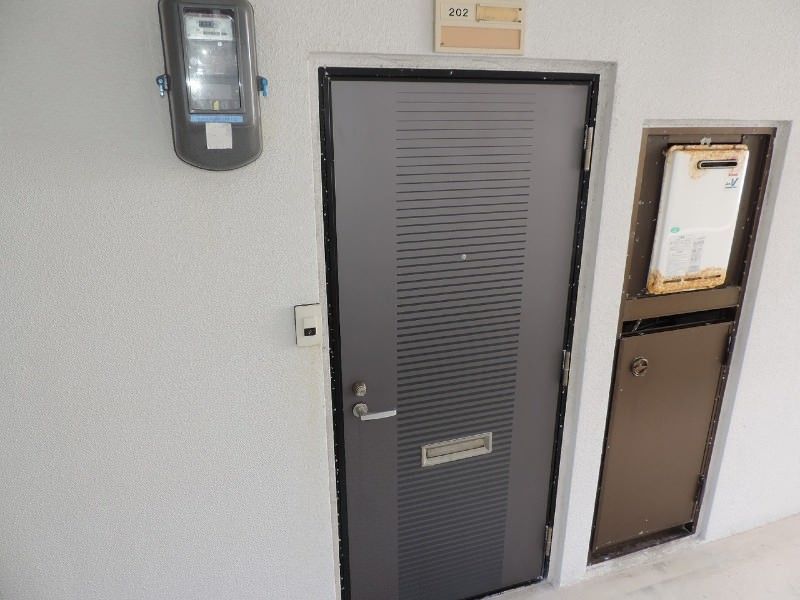 1K Apartment for Rent in Urasoe, Okinawa - 30.24 sqm, Auto-lock - Thumbnail 4