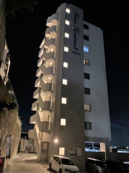 1K Apartment in Thomas Tanahara II, Nishihara, Okinawa - Thumbnail 2