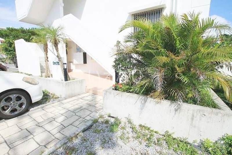 Ocean Villa 1LDK Apartment for Rent in Itoman City, Okinawa - Thumbnail 3