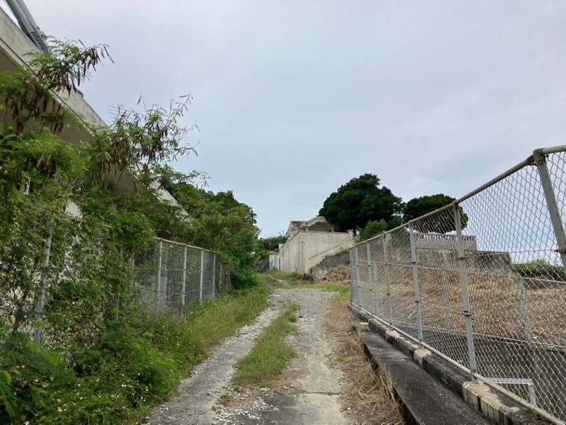 131.58 Tsubo Land for Sale in Yonabaru Town, Okinawa - Thumbnail 3