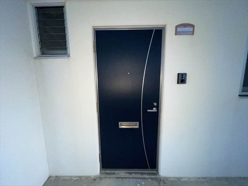 Park Side KYOWA 2LDK Apartment for Rent in Naha, Okinawa - Thumbnail 3