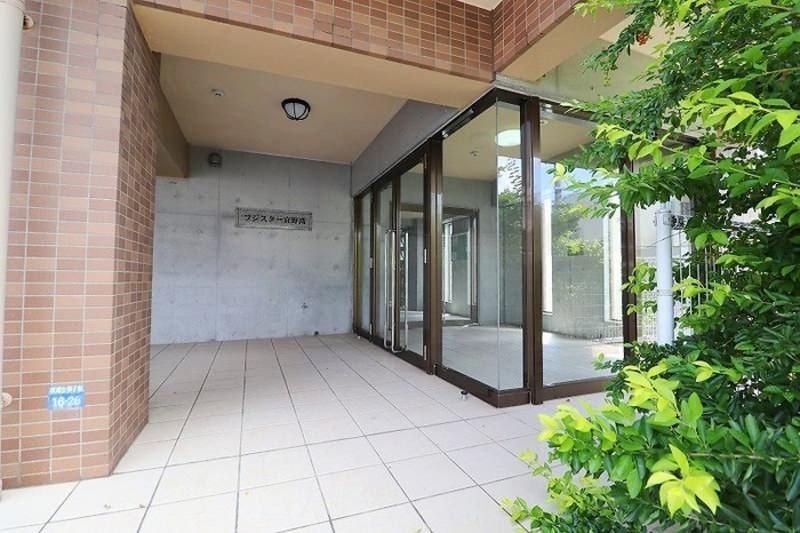 1LDK Apartment for Rent in Ganeko, Ginowan City, Okinawa - Thumbnail 2