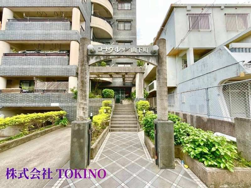 Courte Village Yamashitacho 3LDK Apartment for Sale in Naha - Thumbnail 3