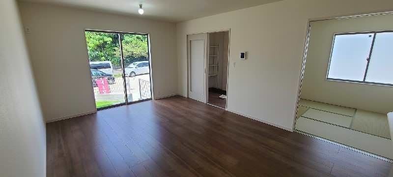 New 3LDK House for Sale in Yonabaru, Okinawa - 2026 Completion - Thumbnail 3