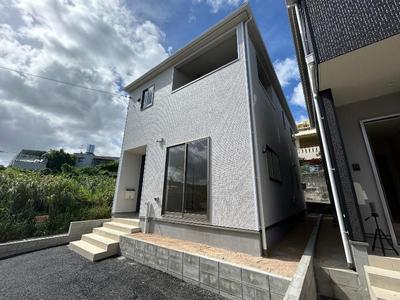 ✨?【Large cashback! + 800,000 yen subsidy for childcare eco-home!】?✨ Nishihara-cho Onatsu Building 1? Detached house for sale in Nishihara-cho Onatsu (newly built, with garden, walk-in closet, system kitchen, 5LDK, 37.8 million yen) | Okinawa property information [Go Home] No. 14819-174 — Image 2, Nishihara, Okinawa