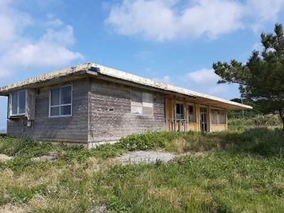 Spacious RC House Near Cape Hedo with Commercial Potential — Image 1, Kunigami, Okinawa