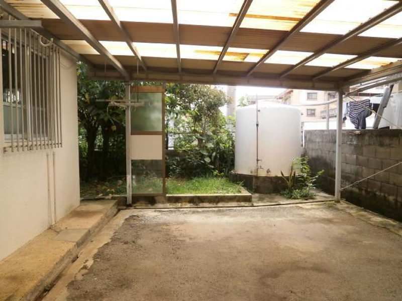 2LDK House for Rent in Ginowan, Okinawa with Covered Parking - Thumbnail 2
