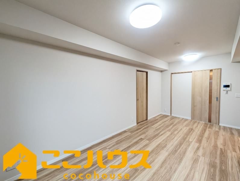 Renovated 3LDK Apartment with Ocean View in Naha, Okinawa - Thumbnail 4