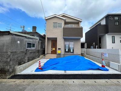 New 3LDK House in Kadena Town - Modern Living Near Kadena Base — Image 3, Kadena, Okinawa
