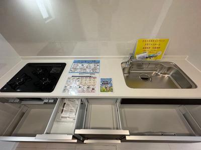 New 3LDK House in Kadena Town - Modern Living Near Schools — Image 3, Kadena, Okinawa