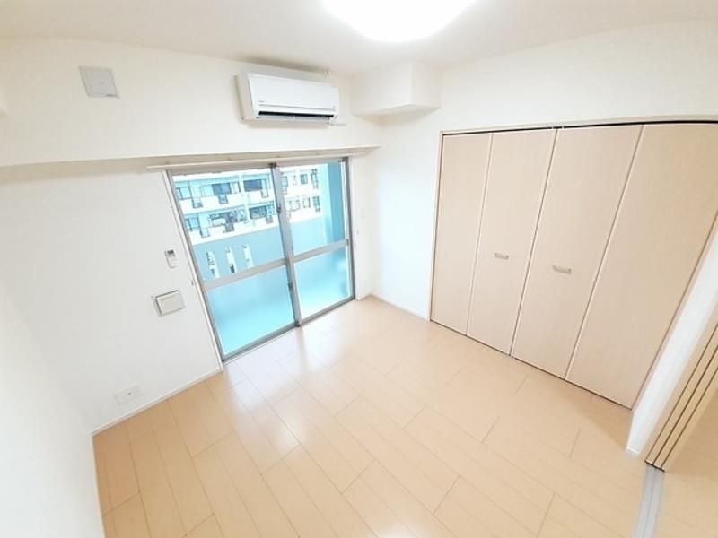 1LDK Apartment for Rent in Tomari, Naha, Okinawa - Thumbnail 3