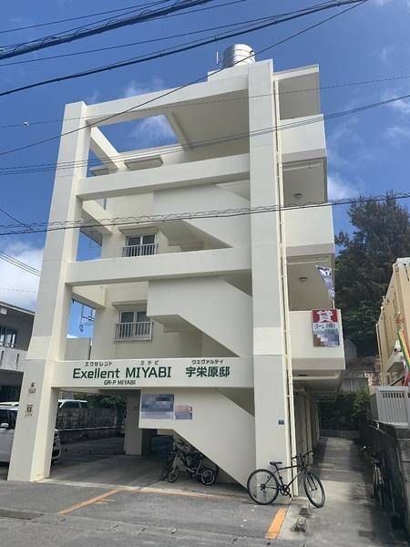 1R Apartment for Rent in Naha Uehara, Near Akamine Station - Image 1