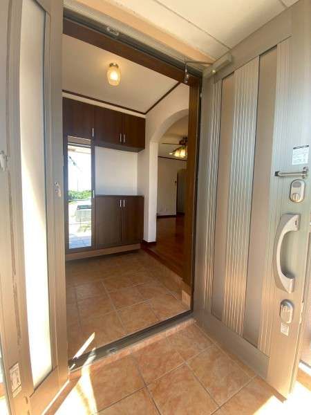 3LDK Garden House for Sale in Uruma City, Okinawa - Thumbnail 2