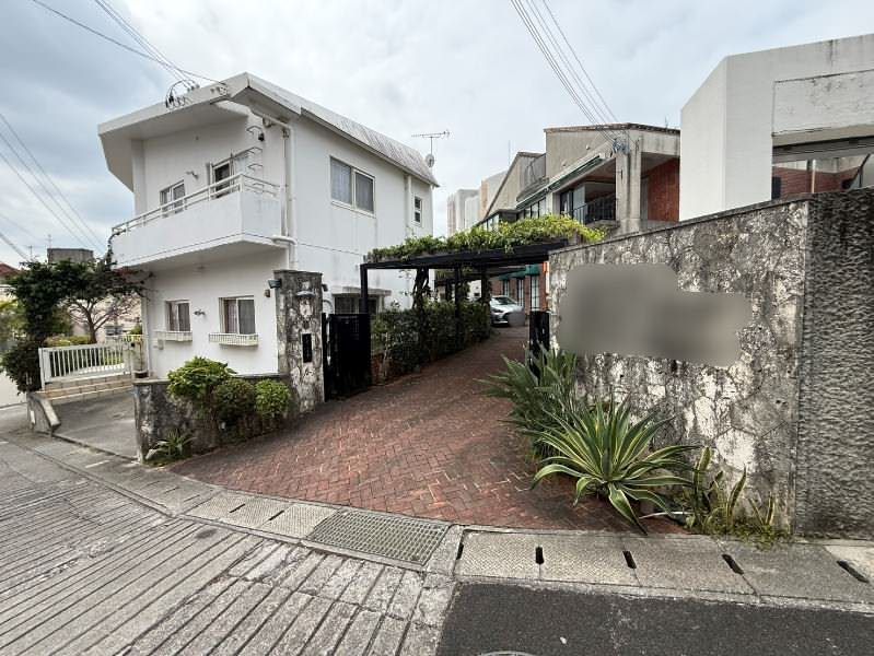High-Grade 4LDK Detached House with Garden in Naha Omoromachi - Thumbnail 4