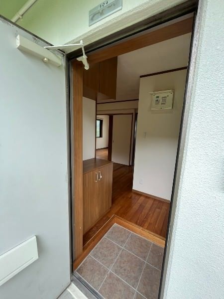 Maison Tomishiro 3 2DK Apartment for Rent in Tomigusuku, Okinawa - Thumbnail 3