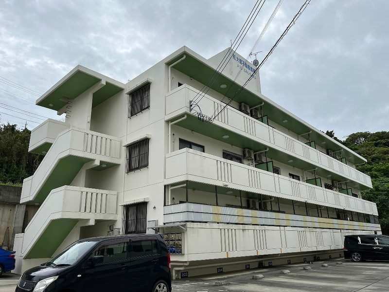 Maison Tomishiro 3 2DK Apartment for Rent in Tomigusuku, Okinawa - Thumbnail 2