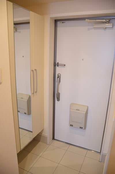 Modern 1K Apartment for Rent in Naha City, Okinawa - Thumbnail 4
