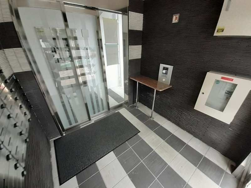 1LDK Apartment for Rent in Nakagusuku Village, Okinawa - Thumbnail 2