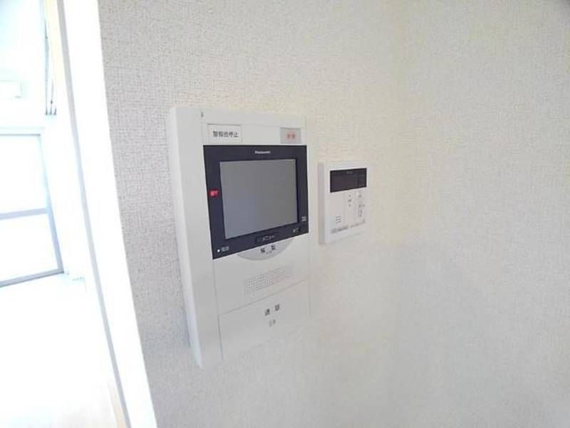 1LDK Apartment for Rent in Nakagusuku Village, Okinawa - Thumbnail 3