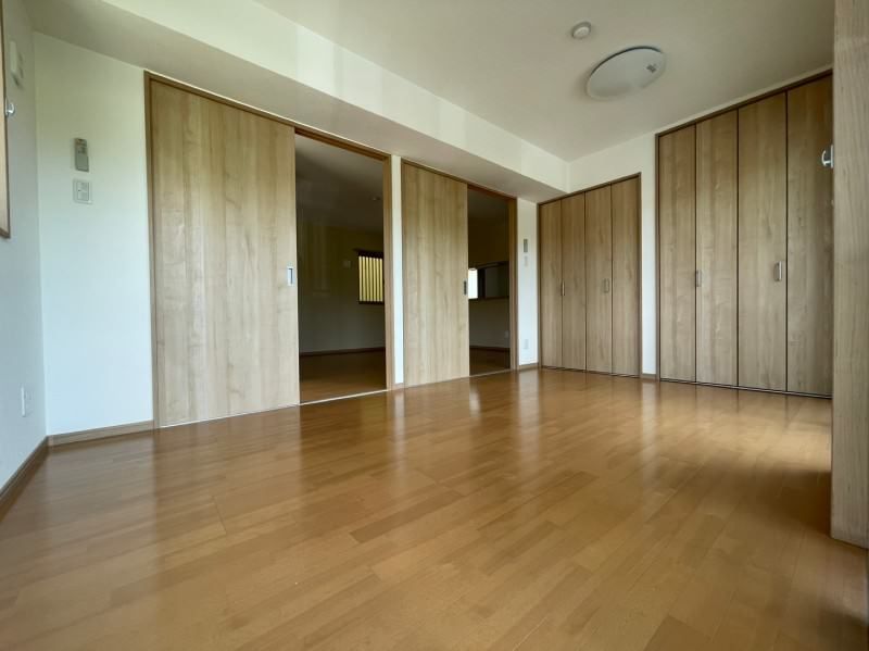 3LDK Apartment for Rent in Urasoe City, Okinawa – 77.4 sqm - Thumbnail 4
