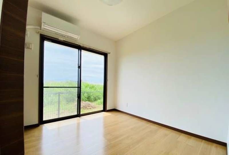 Pet-Friendly 3LDK House for Rent in Yomitan Village, Okinawa - Thumbnail 4