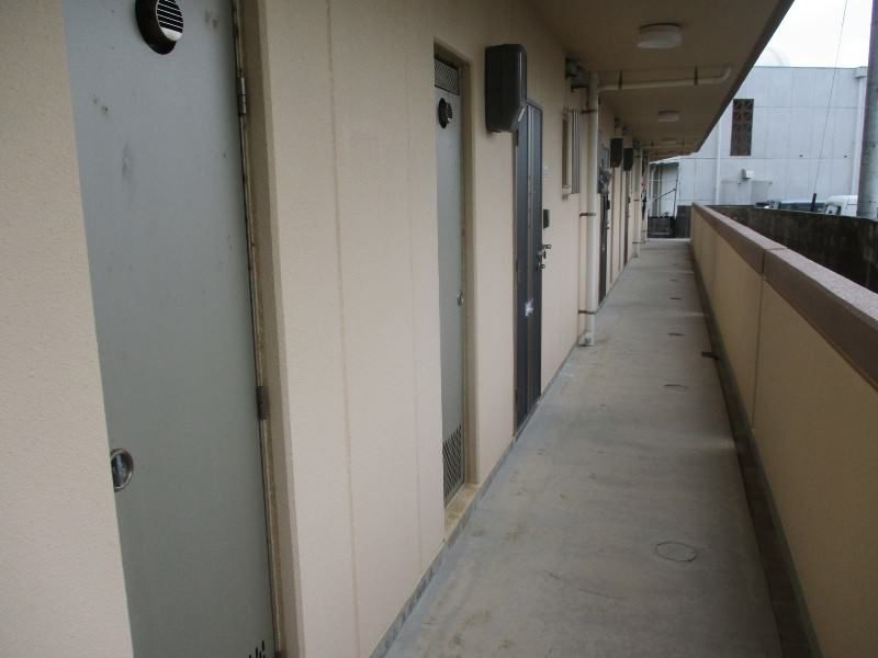 Grace 1LDK Apartment for Rent in Tomigusuku, Okinawa - Thumbnail 2