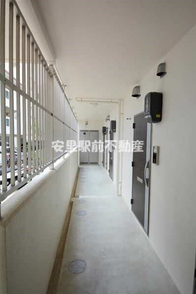 1K Apartment for Rent in Naha, Okinawa - La Mer Shintoshin - Thumbnail 4