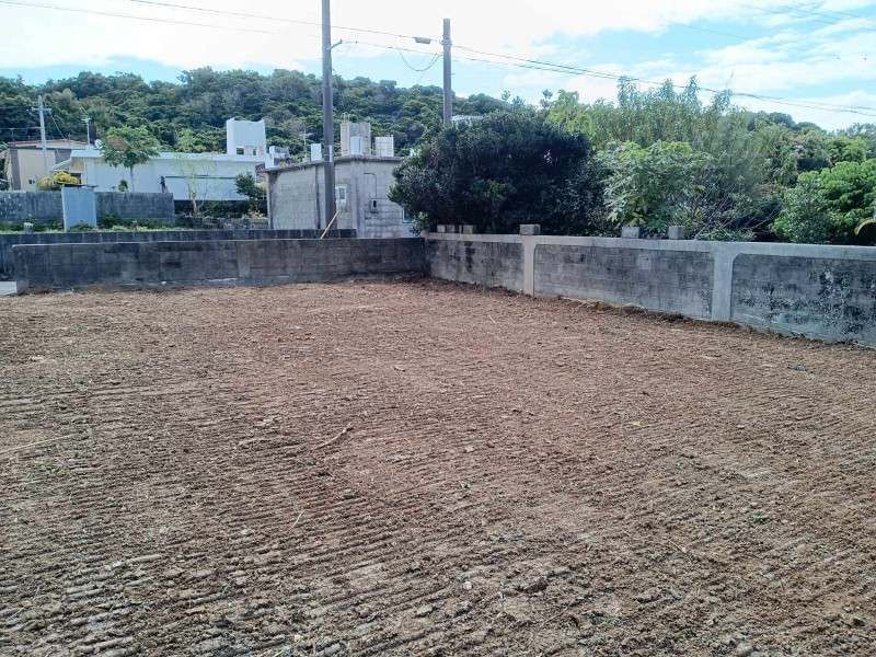 Land for Sale in Yozai, Itoman City, Okinawa - 207.62 sqm - Thumbnail 3
