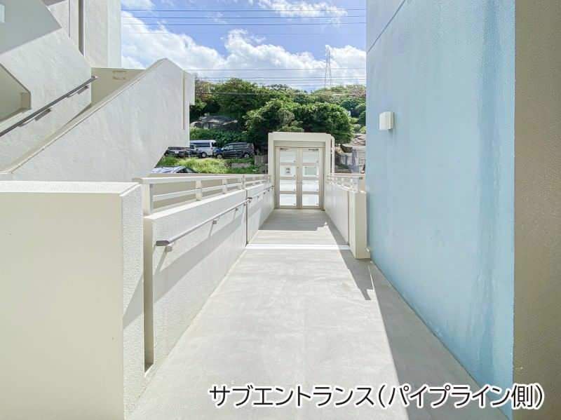 4LDK Ocean View Apartment with Balcony in Ginowan, Okinawa - Thumbnail 4
