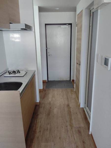 Modern 1R Apartment in Miyakojima with Free Internet & Auto-Lock - Thumbnail 4