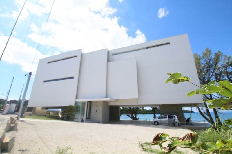 Ocean View 1R Apartment for Rent in Onna Village, Okinawa - Thumbnail 3