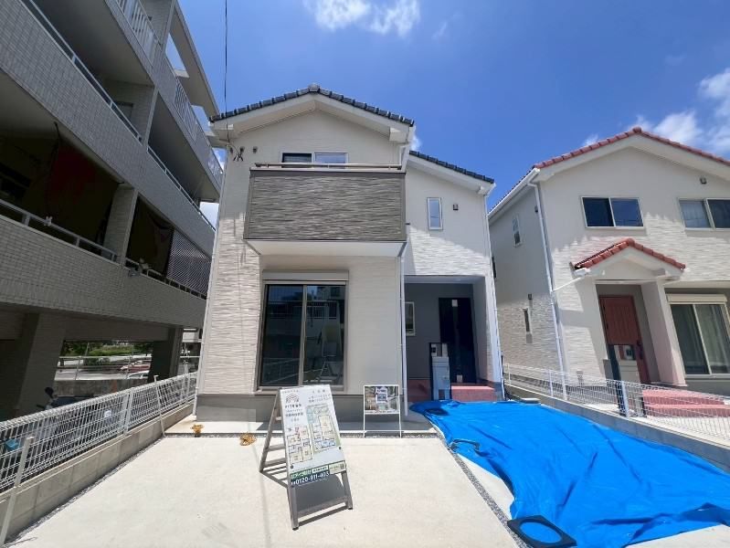 New ZEH Standard 4LDK House in Naha City, Okinawa - Thumbnail 2