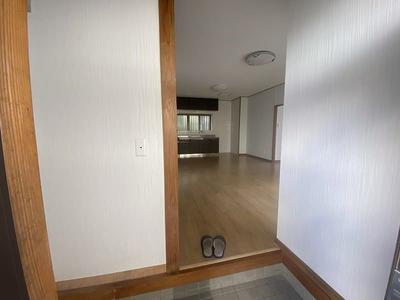 Renovated 5LDK House in Yonabaru, Okinawa — Image 1, Yonabaru, Okinawa