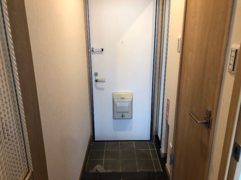 1LDK Apartment for Rent in Makabi, Naha City, Okinawa - Thumbnail 2