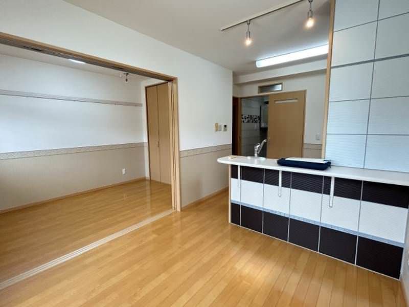1LDK Apartment for Rent in Haebaru, Okinawa - Excel House II - Thumbnail 2