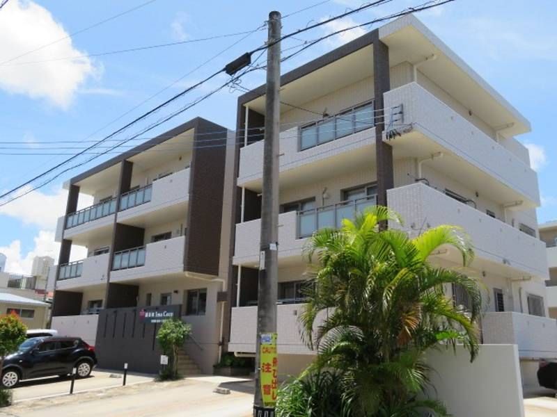 Modern 2LDK Designer Apartment for Rent in Tomigusuku, Okinawa - Thumbnail 2