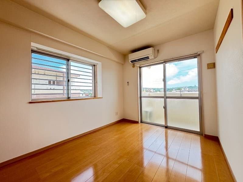 3DK Apartment for Rent in Yaese Town, Okinawa with Free Internet - Thumbnail 3