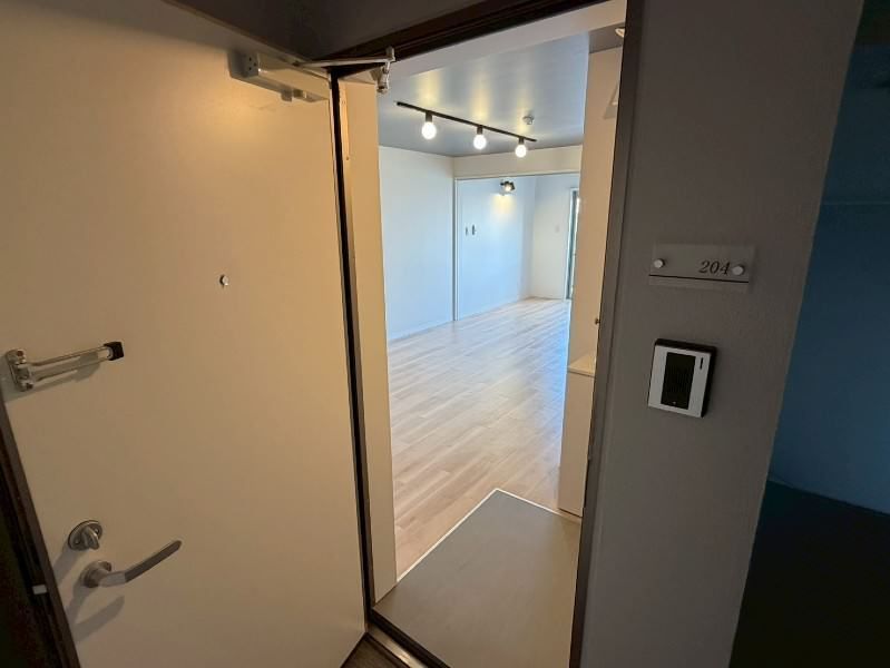 New 1LDK Apartment for Rent in Yomitan Village, Okinawa - Thumbnail 4
