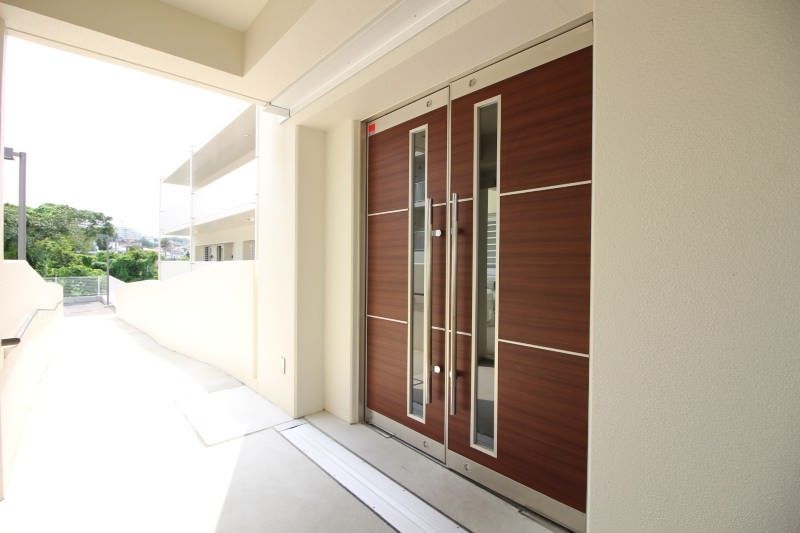 1LDK Apartment with 2LDK Plan Near Shuri Castle, Naha - Thumbnail 3