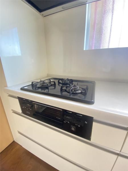 Spacious 5DK Apartment for Rent in Misato, Okinawa City - Thumbnail 3