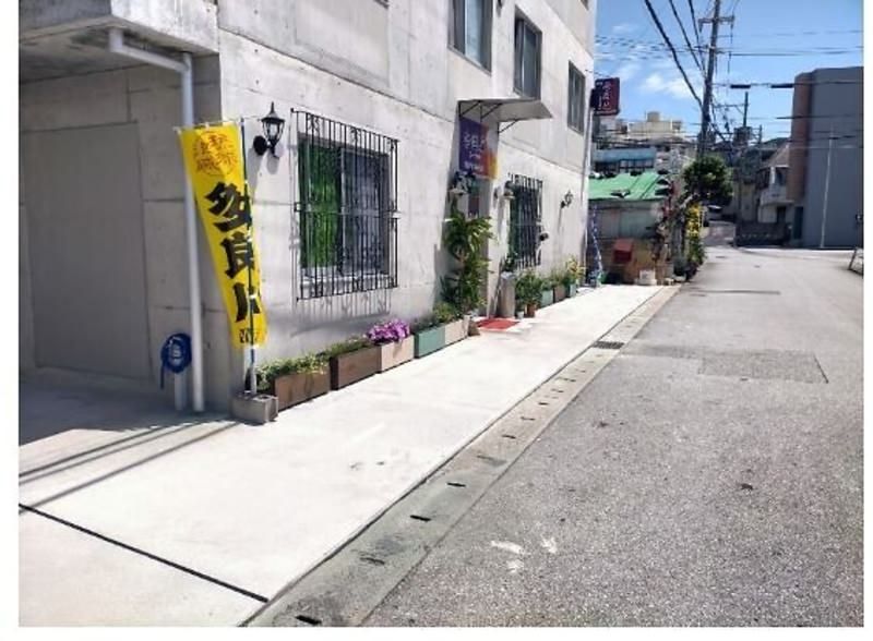 New 3LDK Apartment in Urasoe with Free Internet & Pet Consultation - Thumbnail 2