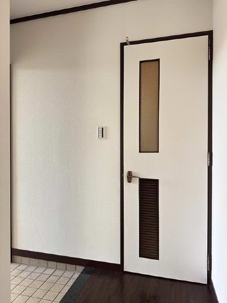 Co-op Juen 2LDK Apartment for Rent in Okinawa City - Thumbnail 3