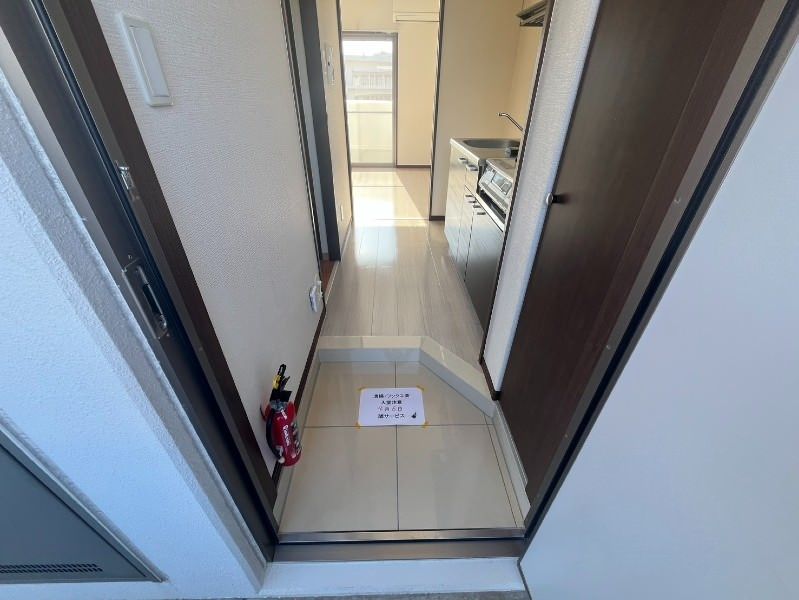 1K Apartment for Rent in Urasoe, Okinawa - PLANET 306 - Thumbnail 3