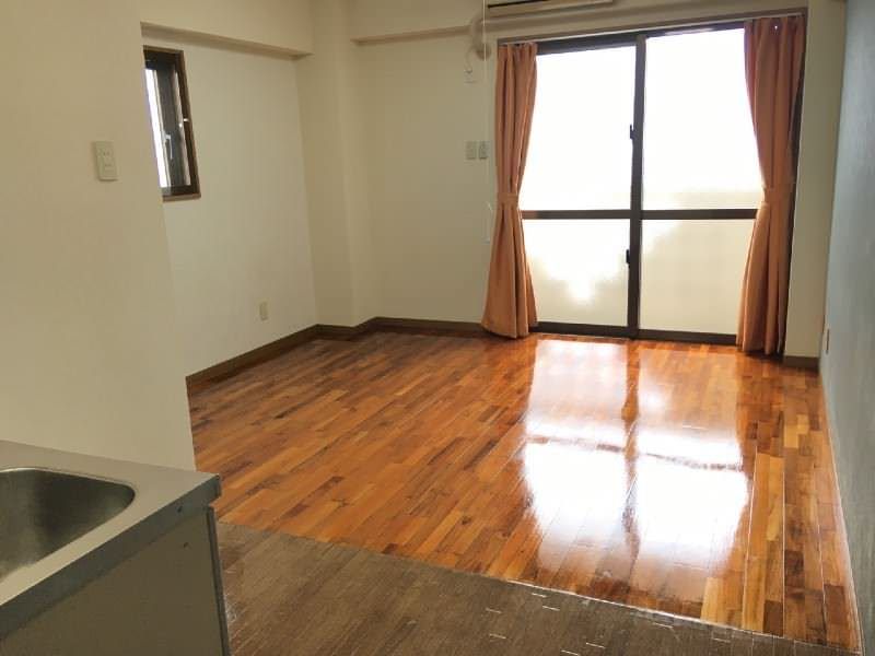 1R Apartment in Okinawa City with Nakagusuku Bay View - Thumbnail 4